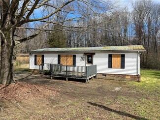 5968 Boulder Dr, High Point, NC 27263