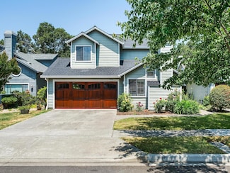 950 Cayetano Dr, Napa, CA 94559