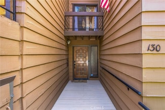 27657 Peninsula Dr Unit 130 Drive, Lake Arrowhead, CA 92352