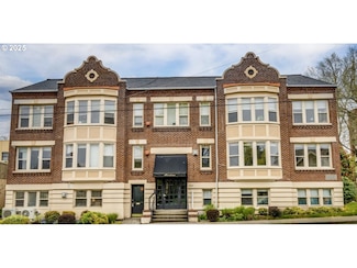 1529 SE Hawthorne Blvd Unit 1, Portland, OR 97214