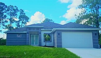 3003 22nd St W, Lehigh Acres, FL 33971