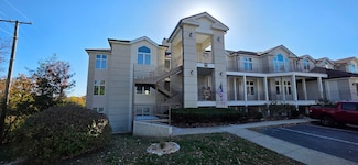 120 Oxford Ct Unit 2, Branson, MO 65616