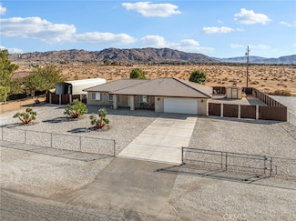 16575 Quinnault Rd, Apple Valley, CA 92307