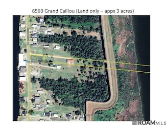 6569 Grand Caillou Rd, Dulac, LA 70353