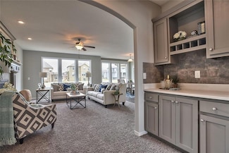 17173 W 164th Terrace, Olathe, KS 66062