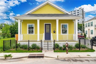 1301 S Saratoga St, New Orleans, LA 70113