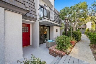 8125 Redlands St Unit 104, Playa Del Rey, CA 90293