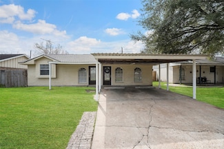 522 Hollyvale Dr, Houston, TX 77060