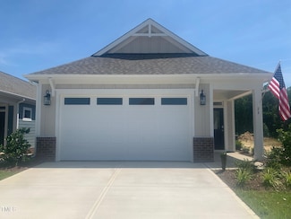 28 Carteret Ct, Clayton, NC 27520