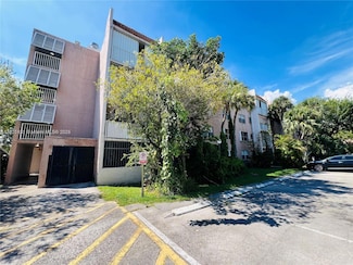 8405 NW 8th St Unit 104, Miami, FL 33126
