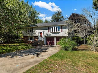 58 Stewart Dr, Portsmouth, RI 02871