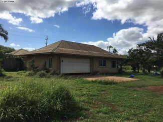 100 Makahiki St, Paia, HI 96779