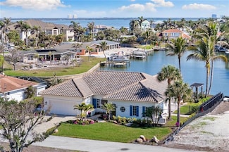7 Glenview Manor Dr, Fort Myers Beach, FL 33931