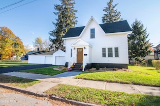 4 Van Buren St, Ballston Spa, NY 12020