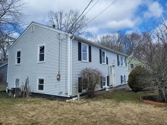 1114 Elsbree St, Fall River, MA 02720