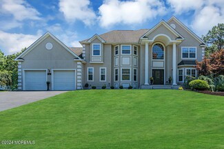 346 Lanes Pond Rd, Howell, NJ 07731