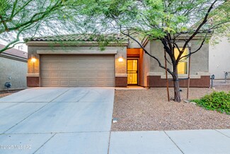 12231 E Becker Dr, Vail, AZ 85641