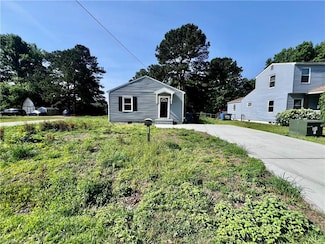 2610 Omar St, Chesapeake, VA 23324