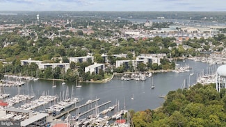 1011 Hyde Park Dr, Annapolis, MD 21403