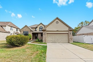 44808 Rivergate Dr, Clinton Township, MI 48038