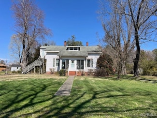 508 Wesley St, Ashland, VA 23005