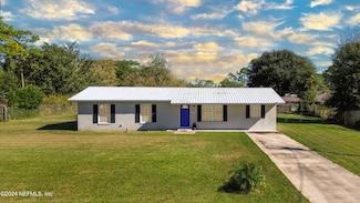 110 E Rellim Dr, Palatka, FL 32177