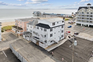 5 Kinney Ave Unit 204, Old Orchard Beach, ME 04064