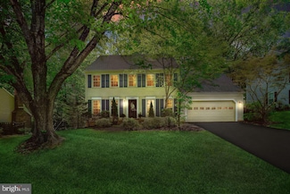 12161 Darnley Rd, Woodbridge, VA 22192