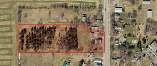 412 N Main St Unit 1, Reading, MI 49274