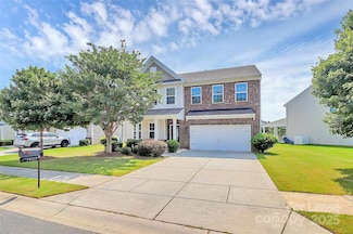 14321 Green Birch Dr, Pineville, NC 28134