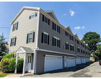 36 Bacon St Unit 3, Waltham, MA 02451