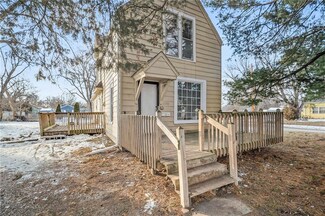 1370 E 15th St, Des Moines, IA 50316