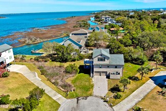 5411 Sunset Ln, Emerald Isle, NC 28594