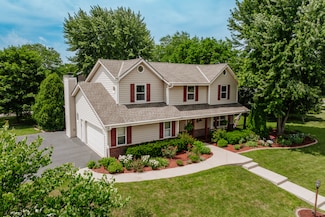 N108W16351 Scarlet Dr, Germantown, WI 53022
