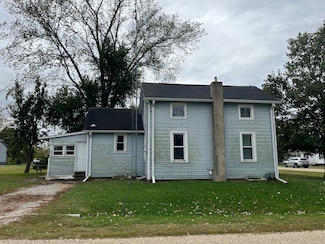 119 Center St, Seatonville, IL 61359