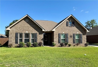 2251 Wintergreen Dr, Semmes, AL 36575