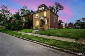 5036 Cabanne Ave, Saint Louis, MO 63113