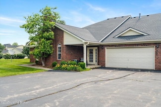 11300 Ridge Lake Dr Unit 11300, Louisville, KY 40272