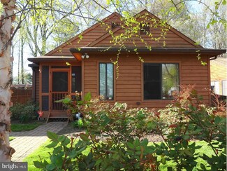 715 Tyler Point Rd, Deale, MD 20751