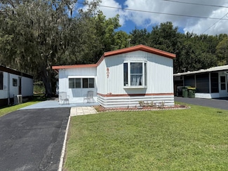 807 Bass St, Leesburg, FL 34748