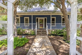 4421 Rehburg Rd, Burton, TX 77835