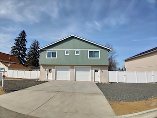 4907 E 6th Ave Unit 4909 E 6th Ave, Spokane Valley, WA 99212