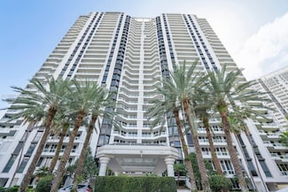 21205 NE 37th Ave Unit 2204, Aventura, FL 33180