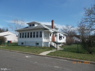 5 Yale Ave, Somerdale, NJ 08083