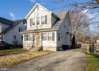 91 Kendall Blvd, Oaklyn, NJ 08107