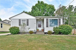 1412 Youll St, Niles, OH 44446