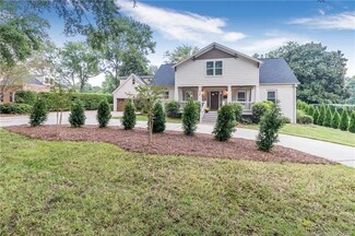 1709 Runnymede Ln, Charlotte, NC 28211