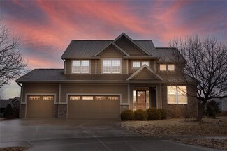 835 SE Bell Ct, Waukee, IA 50263