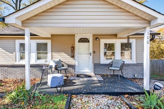 106 Delaware St, Chesnee, SC 29323