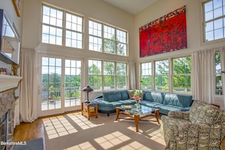11 Blossom Hill, Lenox, MA 01240
